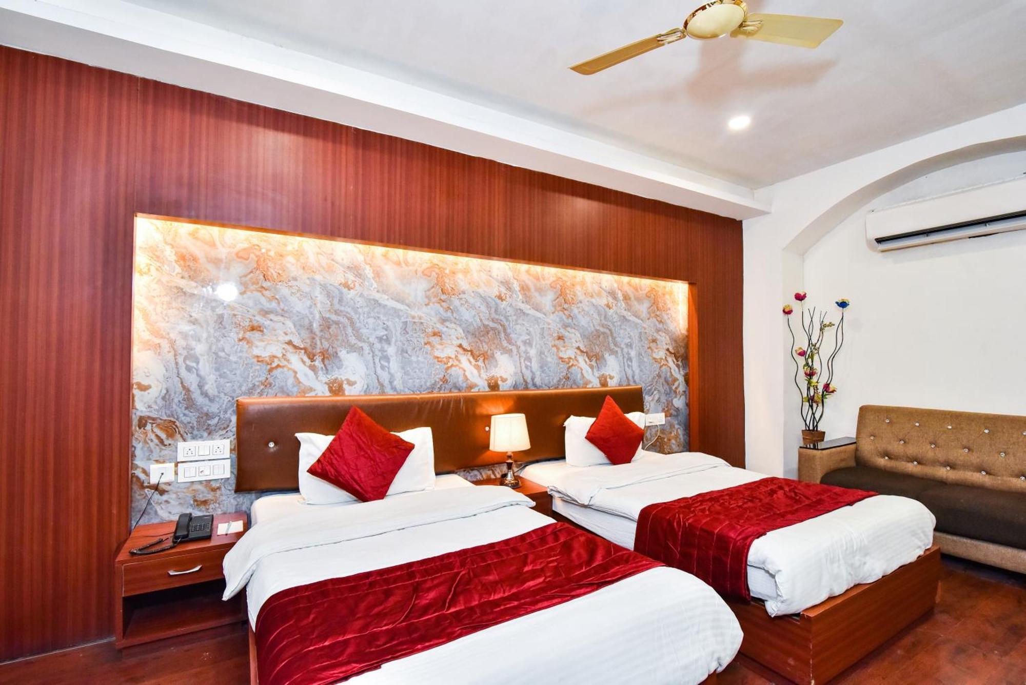 Pinaz Royale Otel Amritsar Dış mekan fotoğraf