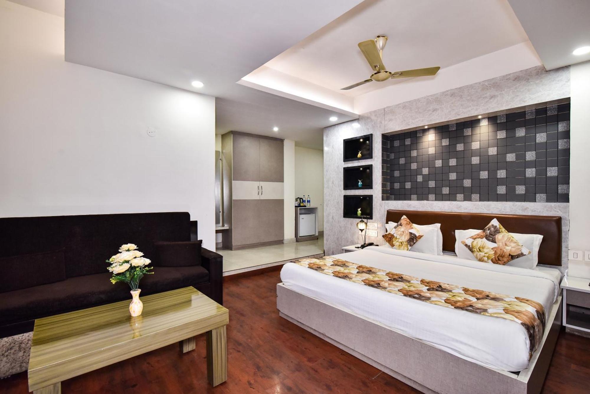 Pinaz Royale Otel Amritsar Dış mekan fotoğraf